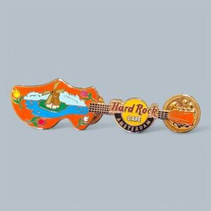 Hard Rock Pin 2005 Amsterdam Wooden Shoe Guitar Windmill Tulips